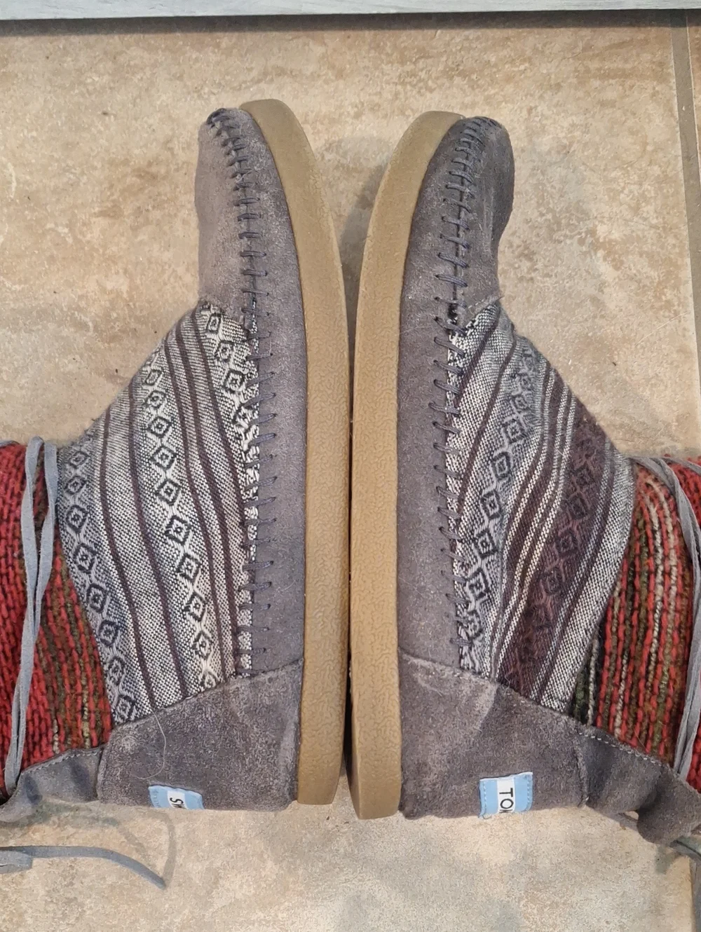 Tom's Nepal Winter Moccasin Pull On Boot 9.5 SZ